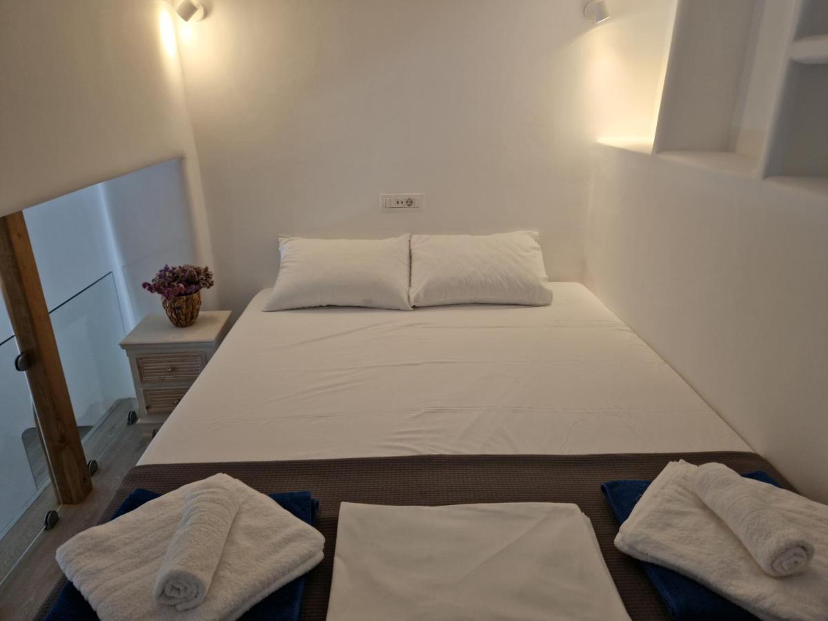 Empyreal Blue Apartments Mykonos Town Exterior foto